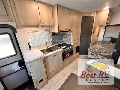 2026 Coachmen RV Leprechaun - Photo 23