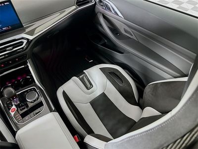 2024 BMW M4 - Photo 22