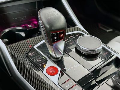 2024 BMW M4 - Photo 16