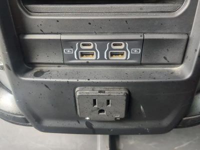 2023 Ram 1500 — photo 16 view