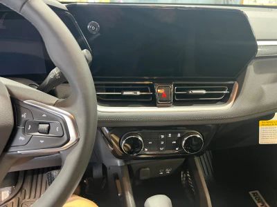2026 Chevrolet Trailblazer — photo 12 view