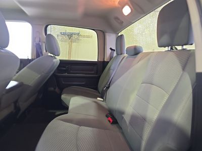 2019 Ram 1500 Classic — photo 18 view