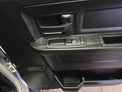 2019 Ram 1500 Classic — photo 21 view