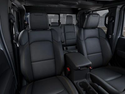 2026 Jeep Gladiator — photo 16 view