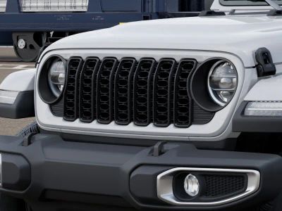2026 Jeep Gladiator — photo 11 view