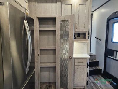 2022 Keystone RV Montana High Country — photo 25 view