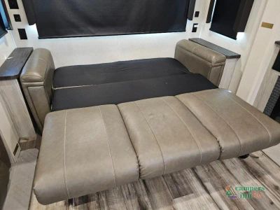 2022 Keystone RV Montana High Country — photo 40 view