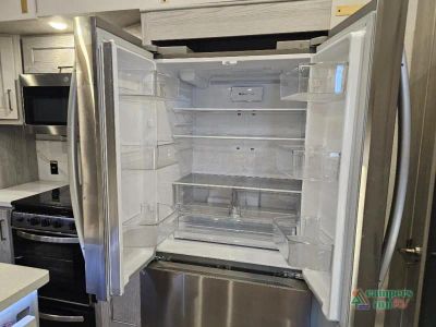 2022 Keystone RV Montana High Country — photo 28 view