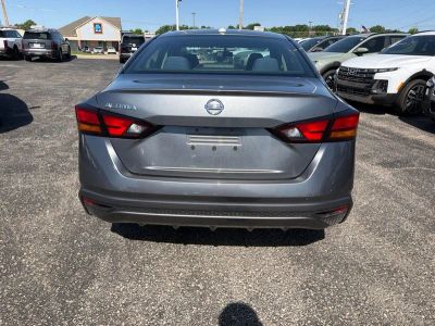 2019 Nissan Altima - Photo 5