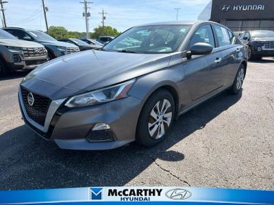 2019 Nissan Altima - Photo 1