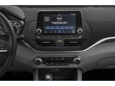 2019 Nissan Altima - Photo 17
