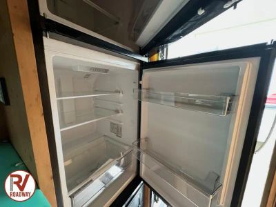 2027 Sunset Park RV Sun Lite — photo 18 view