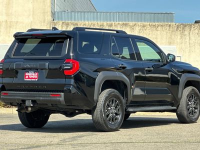 2025 Toyota 4Runner - Photo 2