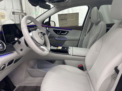 2026 Mercedes-Benz EQE - Photo 14