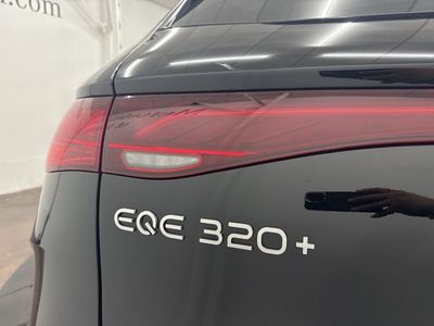 2026 Mercedes-Benz EQE - Photo 11