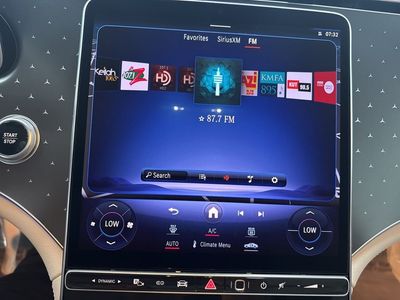 2026 Mercedes-Benz EQE - Photo 35