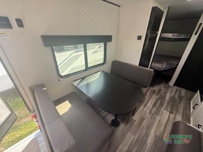2026 Jayco Jay Flight SLX - Photo 15