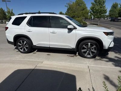2024 Honda Pilot — interior view