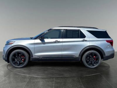 2022 Ford Explorer — detail view
