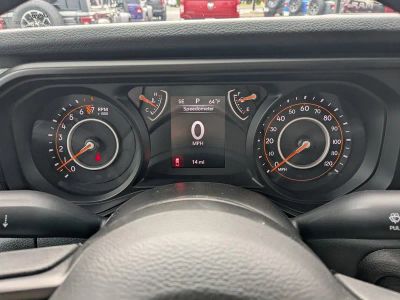 2026 Jeep Gladiator — photo 25 view