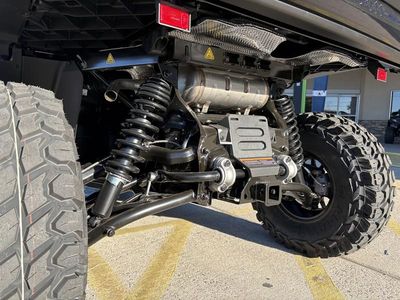 2026 Can-Am Defender MAX X mr HD11 with half-doors Dark Wildland Camo - Photo 14