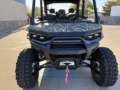 2026 Can-Am Defender MAX X mr HD11 with half-doors Dark Wildland Camo - Photo 3
