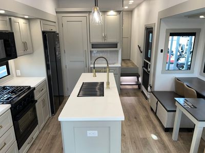 2026 Brinkley RV MODEL Z - Photo 5