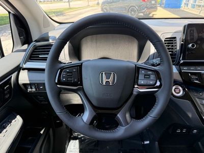 2026 Honda Odyssey — photo 16 view