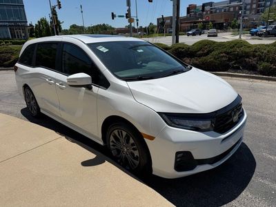 2026 Honda Odyssey — detail view