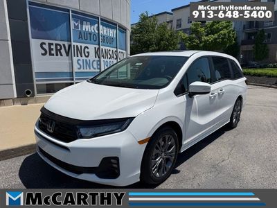 2026 Honda Odyssey RL6H8TKNW — front three-quarter view