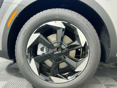 2026 Kia Sorento Hybrid — photo 13 view