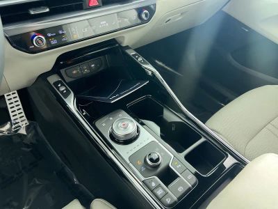 2026 Kia Sorento Hybrid — photo 25 view