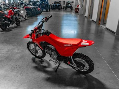 2026 Honda CRF110F - Photo 5