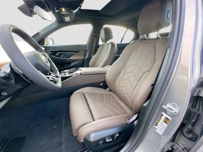 2026 BMW 5 Series — photo 15 view