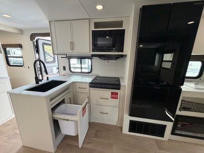 2026 Grand Design Transcend Xplor — photo 11 view