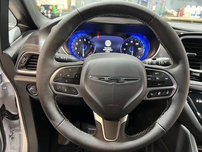 2026 Chrysler Pacifica - Photo 11