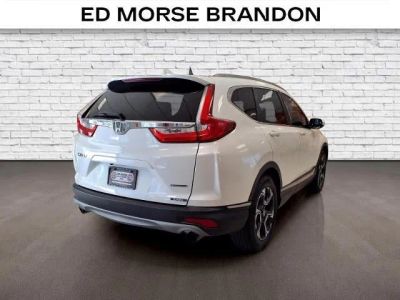 2017 Honda CR-V — detail view