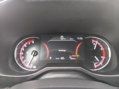 2024 Toyota RAV4 - Photo 14
