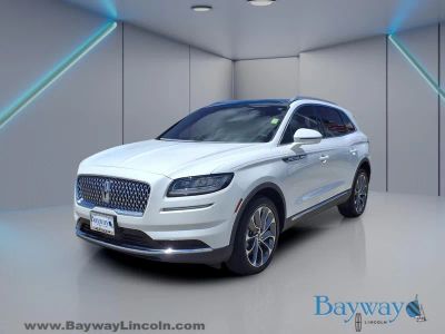 2022 Lincoln Nautilus — rear three-quarter view