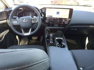 2026 Lexus NX — photo 16 view