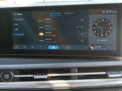 2026 Hyundai SANTA FE HYBRID — photo 22 view