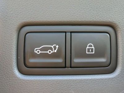 2026 Hyundai SANTA FE HYBRID — photo 15 view