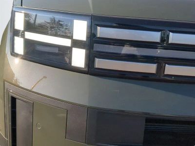 2026 Hyundai SANTA FE HYBRID — photo 10 view
