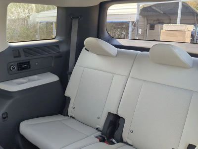 2026 Hyundai SANTA FE HYBRID — photo 16 view