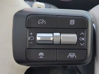 2026 Hyundai SANTA FE HYBRID — photo 31 view