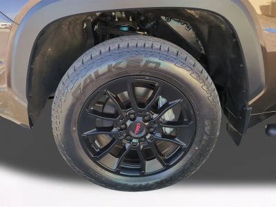 2023 Toyota Tundra — photo 11 view