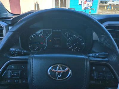 2023 Toyota Tundra — photo 32 view