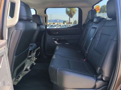 2023 Toyota Tundra — photo 15 view