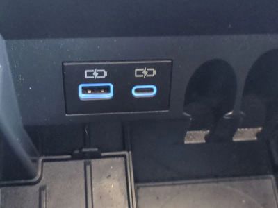2023 Toyota Tundra — photo 25 view