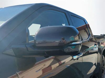 2023 Toyota Tundra — photo 12 view